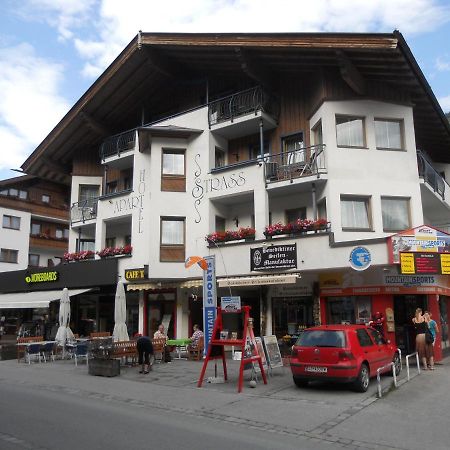 Strass- Aparthotel Mayrhofen Zewnętrze zdjęcie